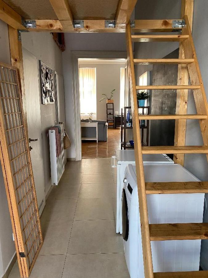 Apartments Cafe No.22 Prague Ngoại thất bức ảnh